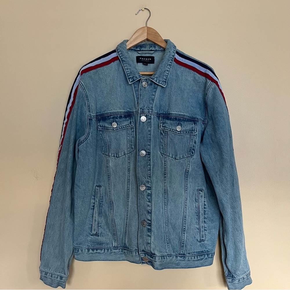 Pacsun LA Light Wash Denim Jacket with Striped Shoulder Detail